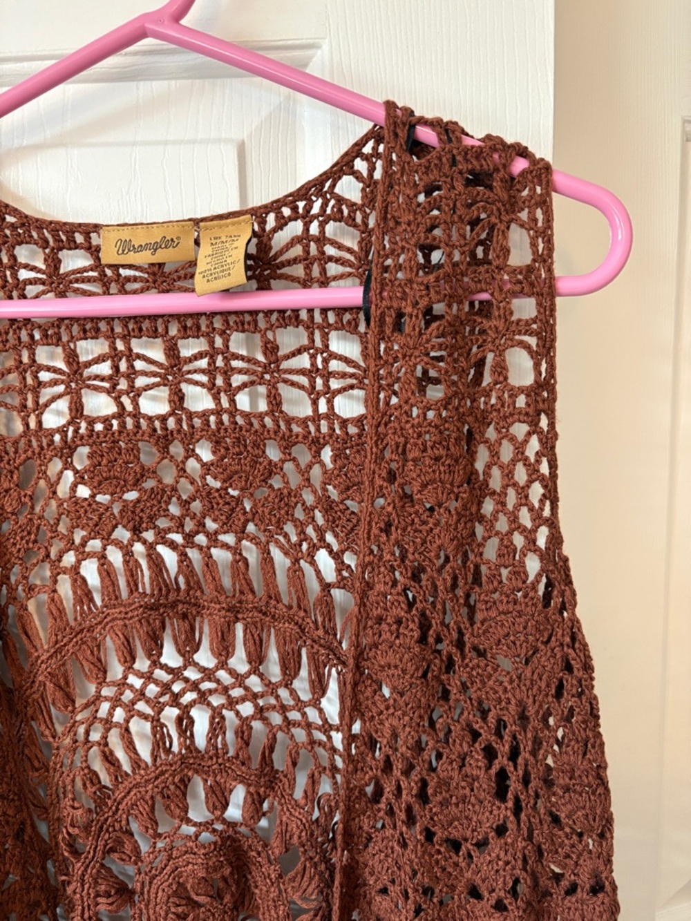 NWOT Beautiful Wrangler Brand Crochet Fringe Open Front Vest in Rich Brown M - Picture 9 of 17